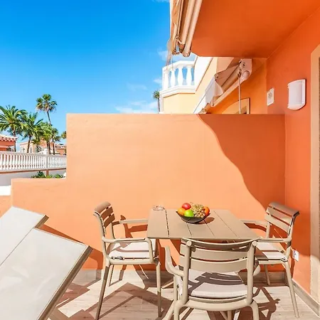 Tenerife Royal Gardens - Frontline -heated Pool Apartman Playa de las Américas